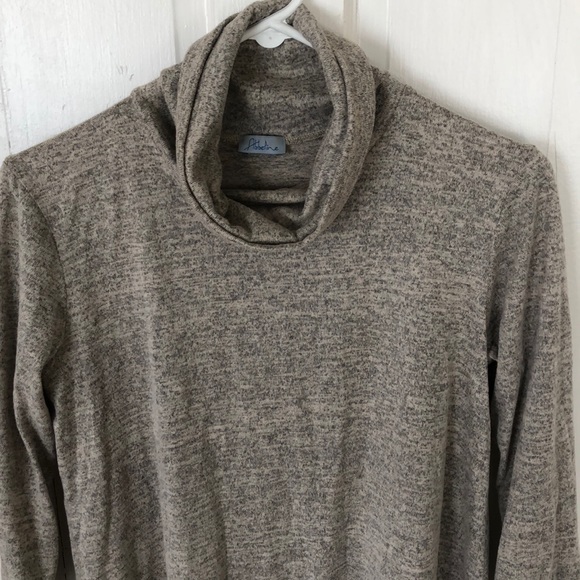 Dusted gray tunic/sweater dress - Picture 2 of 3